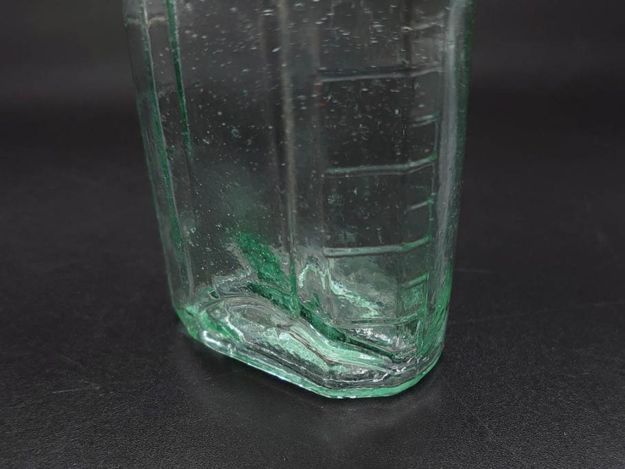 大正～昭和初期　レトロな雰囲気を盛り上げるボトル瓶5点セット(ガラスビン、ガラス瓶、硝子、薬瓶、花瓶、花入、花器)(R-076947)