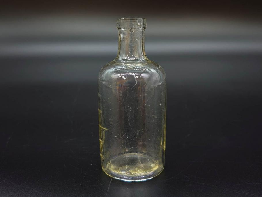 大正～昭和初期　レトロな雰囲気を盛り上げるボトル瓶5点セット(ガラスビン、ガラス瓶、硝子、薬瓶、花瓶、花入、花器)(R-076947)