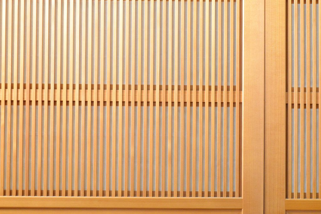 ビンテージ建具　超美品　美しい桟が魅力的な裏障子付き格子戸4枚セット(帯ガラス戸、引き戸、障子戸、建具、ヴィンテージ)(R-059287)