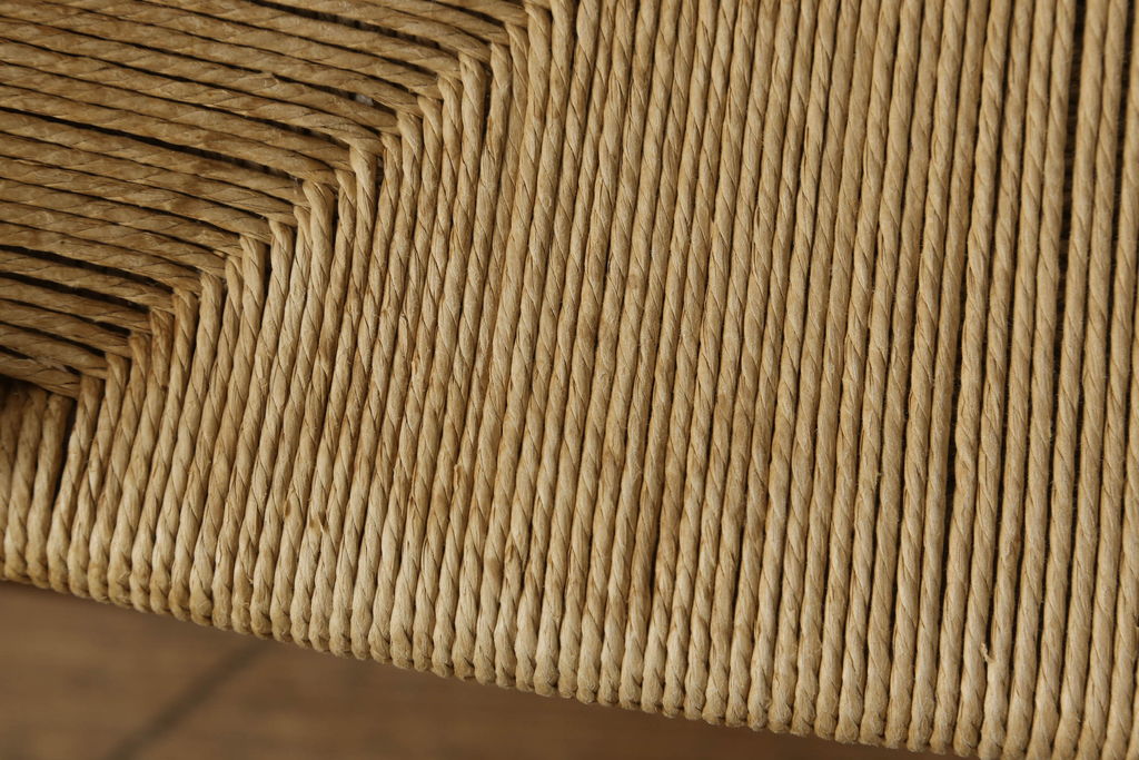 中古　北欧家具　デンマーク　老舗家具メーカーCARL HANSEN & SON(カール・ハンセン&サン)の洗練されたデザインが目を惹くワイチェア(Yチェア、イス、椅子、ダイニングチェア、アームチェア)(R-059775)