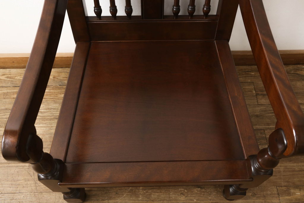 中古　美品　松本民芸家具　洋館に似合う佇まいのD型布張り椅子(ベンチ、アームチェア、1人掛けソファ)(R-056430)