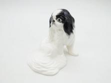 ノリタケ　NORITAKE　スタジオコレクション　狆(チン)　高さ 約10cm　大きな瞳が愛くるしいフィギュリン(犬、Studio Collection、ボーンチャイナ、置物、ディスプレイ、磁器、オブジェ)(R-079733)