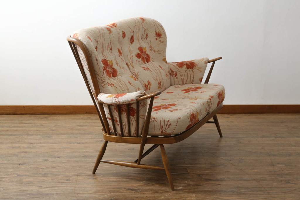 イギリスビンテージ　美品　ERCOL(アーコール)　ナチュラルテイストのお部屋にぴったりなリラックス感のある二人掛けソファ(アームソファ、ラブソファ、ダイニングソファ、2人掛け、ヴィンテージ、英国、北欧)(R-061742)