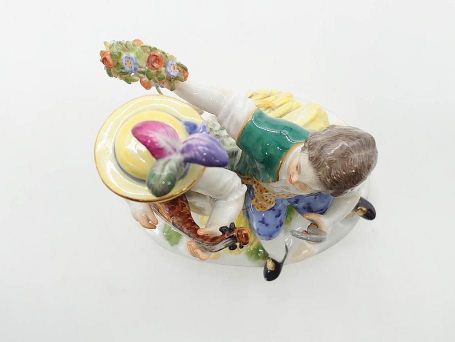 ドイツ　マイセン　Meissen　シェーンハイト　四季の寓意シリーズ　夏　匠の美技に見惚れるフィギュリン(少女、少年、農作業、金彩、置物、ディスプレイ、磁器、オブジェ)(R-079735)