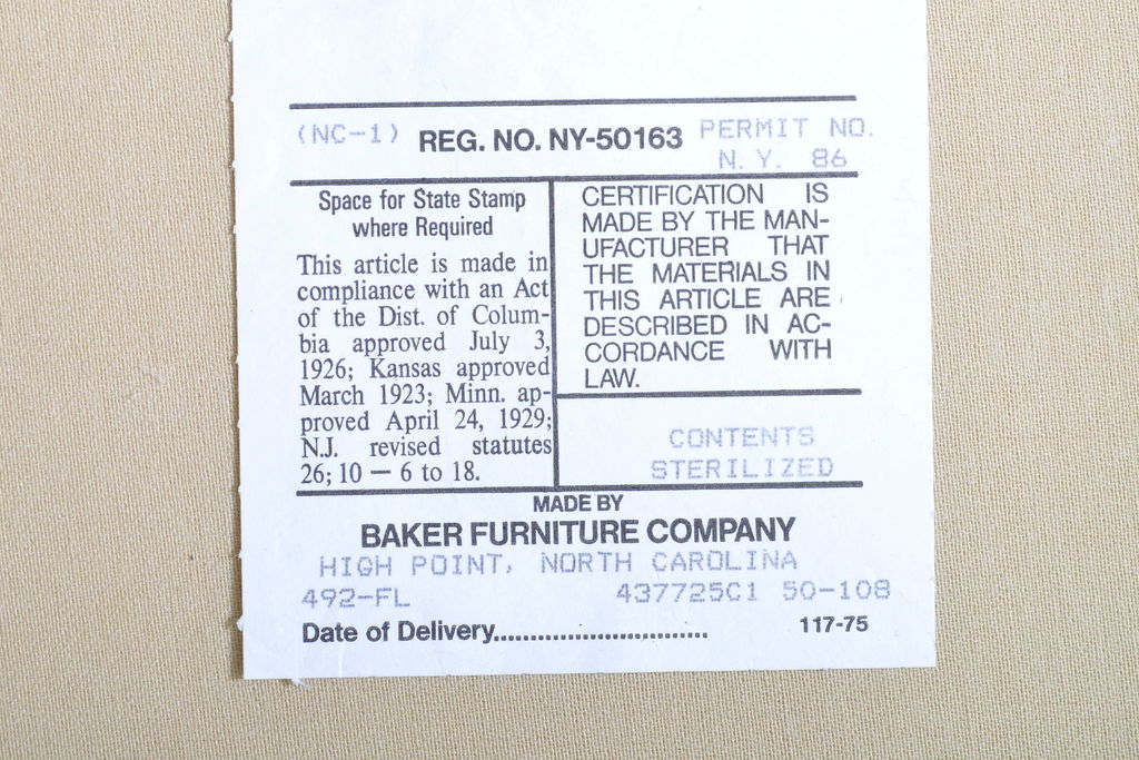 中古　展示品　超美品　ベーカー(Baker)　華やかなファブリックのデザインが目を惹く1人掛けソファ(1P、アームソファ、アームチェア)(定価約50万円)(R-060135)