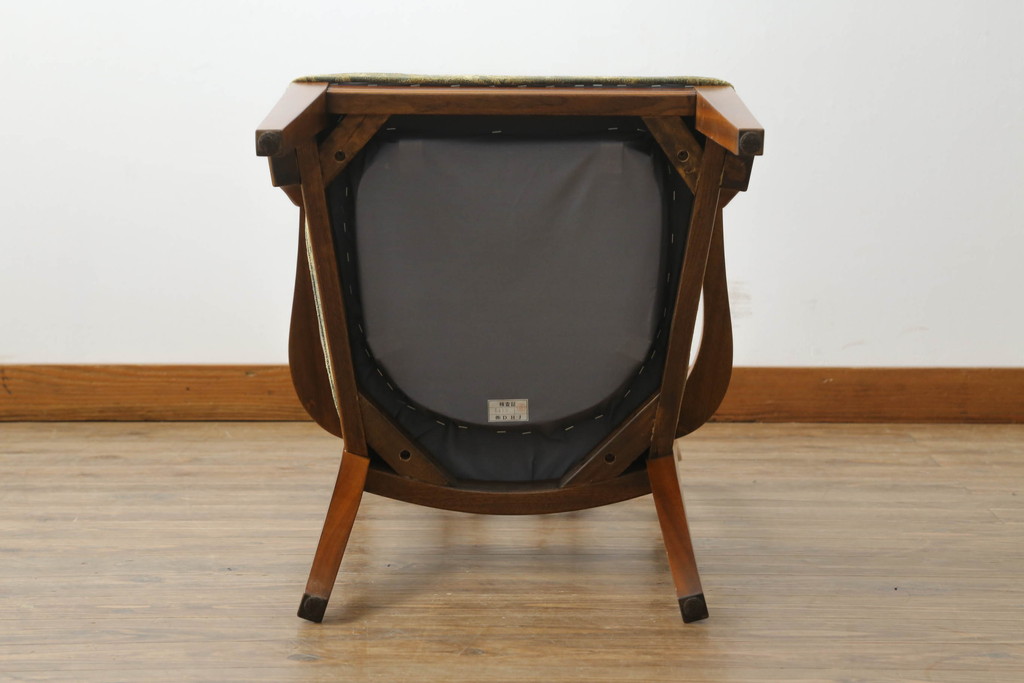 中古　DREXEL HERITAGE(ドレクセルヘリテイジ)　Triune(トライユン)　マホガニー材　洗練されたデザインが魅力のアームチェア(ダイニングチェア、椅子、イス)(R-066674)