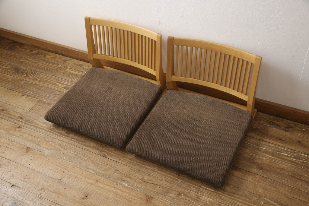 中古　柏木工(KASHIWA・カシワ)　THE ZEN(ザ・ゼン)　JWC72　オーク材　 和モダンな空間にも合わせやすい座布団付き座椅子2台セット(座イス、座いす、2脚セット)(R-065755)