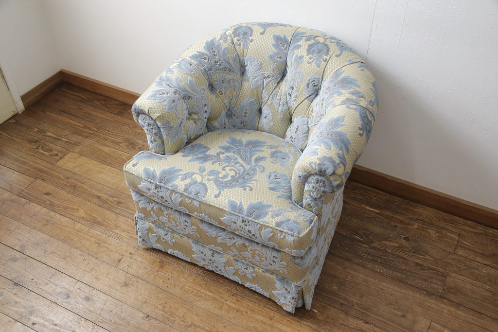 中古　超美品　DREXEL HERITAGE(ドレクセルヘリテイジ)　 Upholstery(アップホルスタリー)　エレガントな佇まいの1人掛けソファ+オットマンセット(一人掛け、1P、アームソファ)(定価約70万円)(R-055656)
