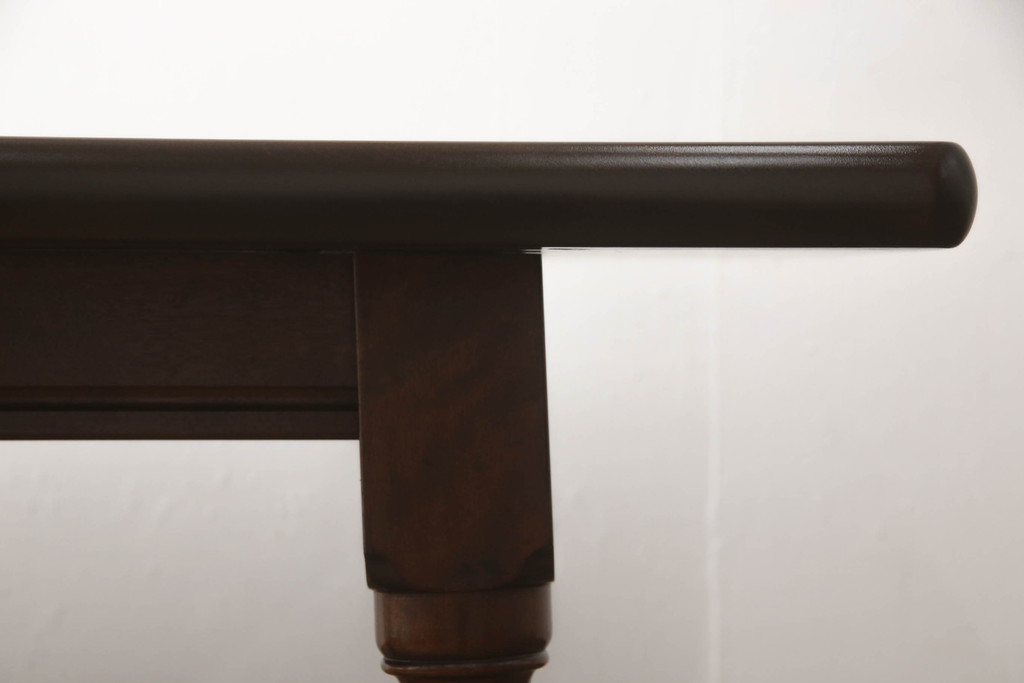 中古　松本民芸家具　特注サイズ　洗練されたモダンな佇まいが魅力のLT型卓(ダイニングテーブル、4人掛け、6人掛け)(R-055965)
