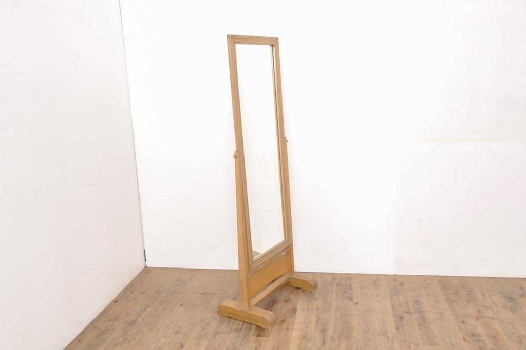 昭和レトロ　ナチュラルな木の風合いが感じられる姿見(鏡、ミラー)(R-056108)