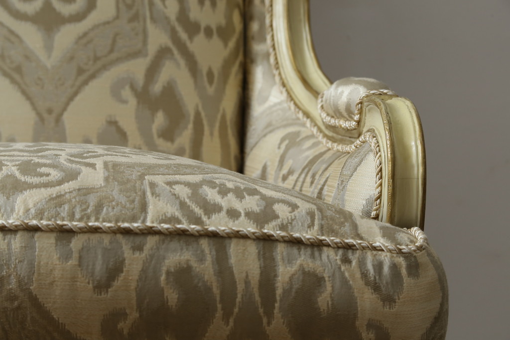 中古　美品　レアモデル!!　DREXEL HERITAGE(ドレクセルヘリテイジ)　Upholstery(アップホルスタリー)　気品あふれる佇まいの猫脚ラウンジチェア(一人掛けソファ、1人掛けソファ、アームチェア)(R-066511)