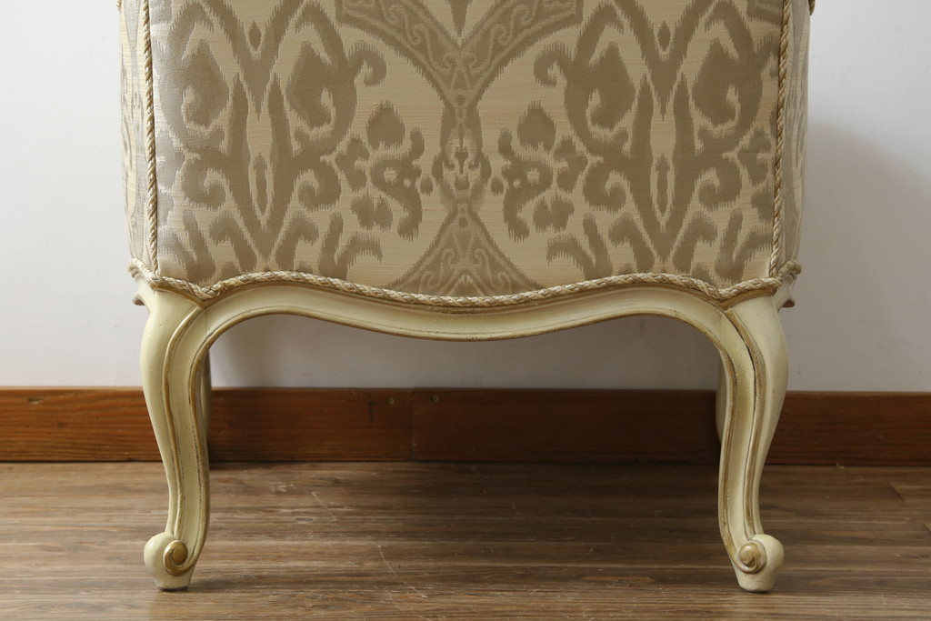 中古　美品　レアモデル!!　DREXEL HERITAGE(ドレクセルヘリテイジ)　Upholstery(アップホルスタリー)　気品あふれる佇まいの猫脚ラウンジチェア(一人掛けソファ、1人掛けソファ、アームチェア)(R-066511)