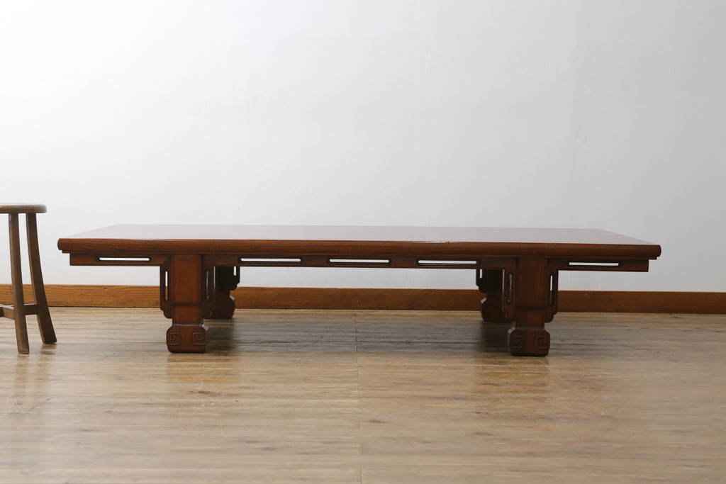 中古　最高級　モリシゲ(MORISHIGE・森繁)　総欅(ケヤキ)材　美しい柾目の漆塗り座卓(ローテーブル、センターテーブル、リビングテーブル)(定価約250万円)(R-077187)