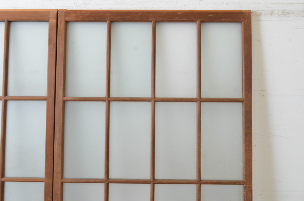 アンティーク建具　両面面取りの上質なガラス戸2枚セット(引き戸、格子戸、マス目)(R-065481)