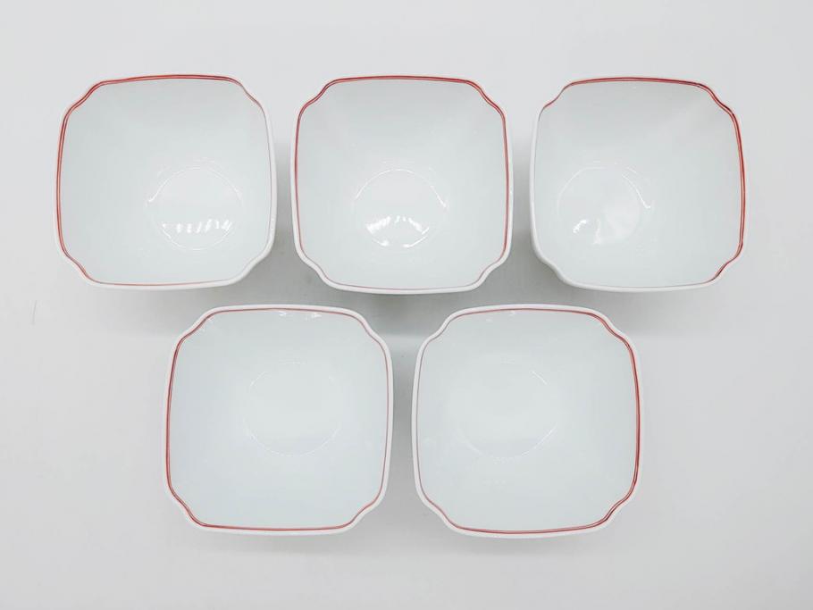 重要無形文化財　人間国宝　十三代 酒井田柿右衛門　有田焼　錦　笹文　約9cm　3寸　落ち着いた佇まいの中付5客セット(深皿、取鉢、小鉢、豆鉢、和食器、共箱付き、裏印、花押、三寸)(R-079801)