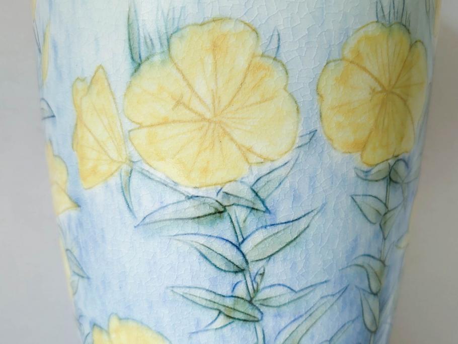 三浦シュレイ　月見草　繊細な絵柄と美しい色彩に魅了される花瓶(朱鈴、しゅ鈴、朱鈴、花器、花入、共箱付き)(R-074615)