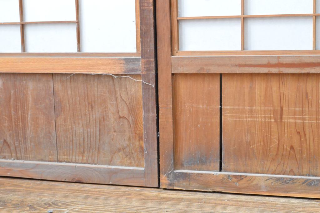 アンティーク建具　昭和初期　模様ガラス　細やかな桟が魅力の裏障子付き格子戸4枚セット(帯ガラス戸、引き戸、障子戸、建具)(R-059211)