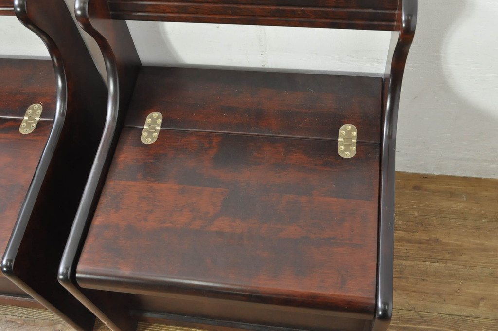 中古　美品　山室家具製作所　民芸家具　北の匠　木のぬくもりを感じる収納付きベンチ2脚セット(板座チェア、椅子、イス)(R-078101)
