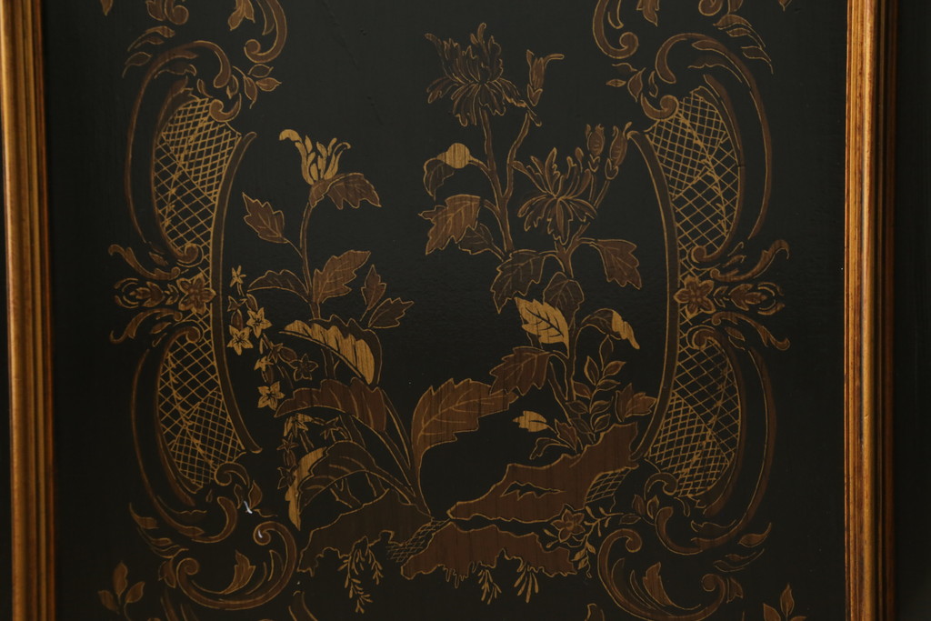 中古　希少!!　DREXEL HERITAGE(ドレクセルヘリテイジ)　シノワズリ様式　優美で華やかな装飾が見事なサイドボード(収納棚、戸棚、サイドキャビネット、コンソールキャビネット、カウンター、中国美術)(R-066514)