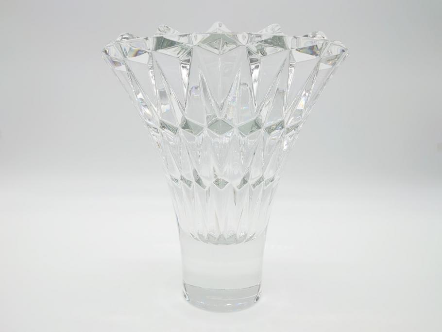 フランス　バカラ　Baccarat　輝きが美しい!　重厚で存在感のある花瓶　23cm(フラワーベース、フルレッドクリスタルガラス、箱なし)(R-060587)