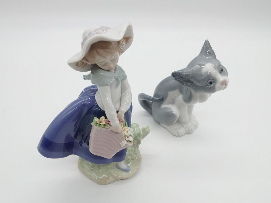 リヤドロ　LLADRO　首をかしげた愛らしい少女　しなやかなフォルムが美しい猫　花籠　リンダ　合計2点セット(フィギュリン、オブジェ、箱なし)(R-060672)