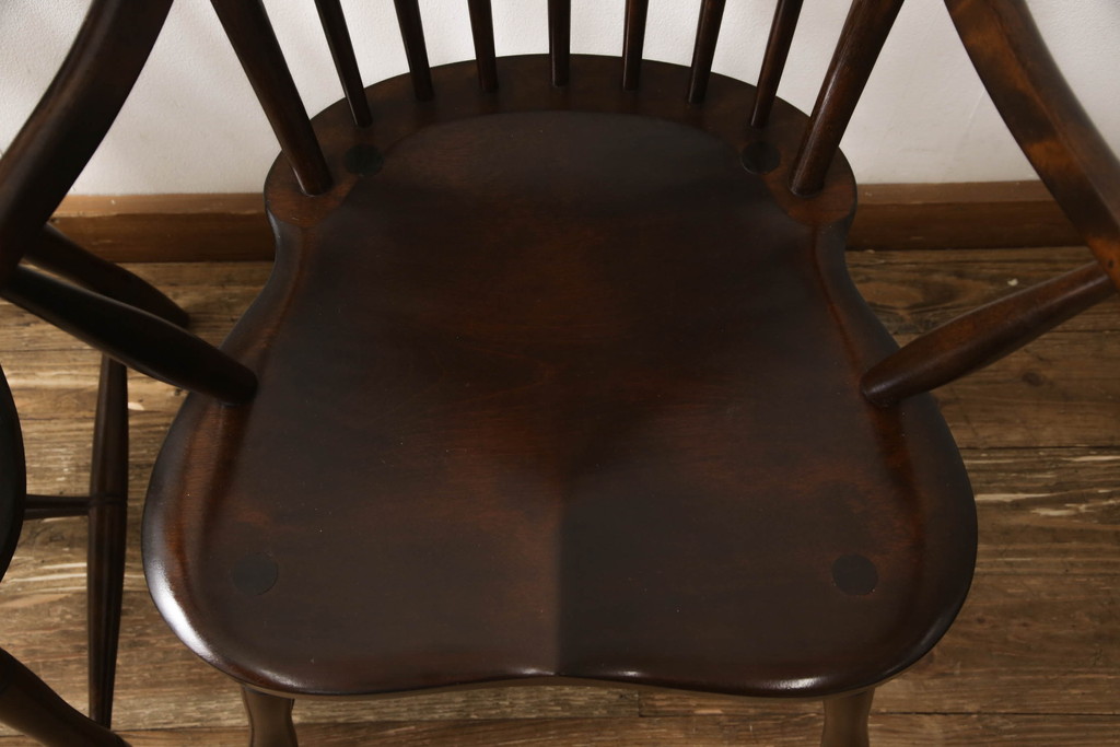 中古　美品　松本民芸家具　クッション付き　美しいシルエットが目を引く、#85リーチ型アームチェア2脚セット(ダイニングチェア、板座チェア、アームチェア、椅子)(R-063813)