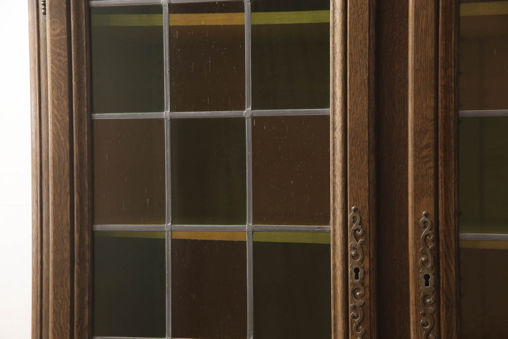 ビンテージ家具　美品　オーク材　ステンドグラス入り扉がおしゃれなキャビネット(本箱、ブックケース、収納棚、ヴィンテージ)(R-052015)