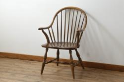 中古　美品　HALO(ハロ)　ハラコ　空間づくりのアクセントにぴったりなラウンジチェア(1人掛けソファ、アームチェア、椅子、イス)(R-060797)