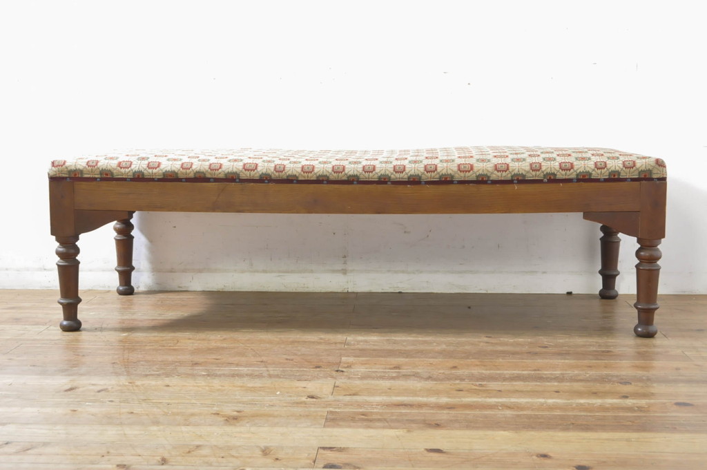 和製アンティーク　大正ロマン　挽き物脚がクラシカルな雰囲気を高めるベッド(ベンチ、ソファベッド、診察台)(R-065786)