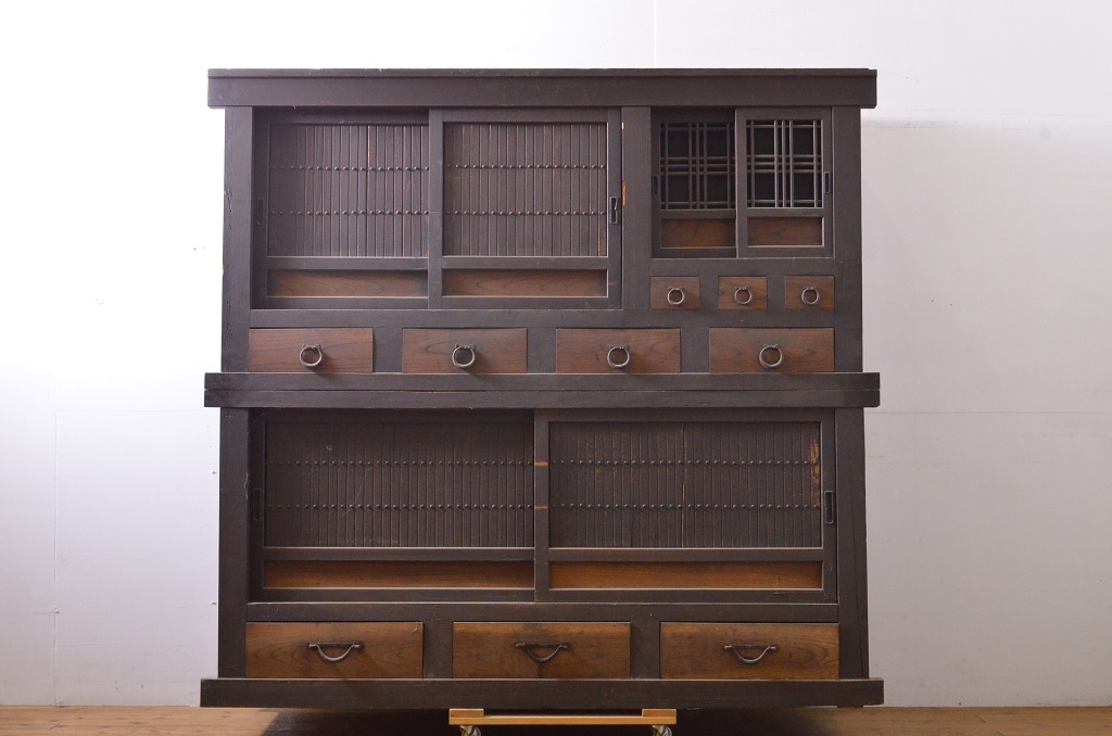 アンティーク家具　立派な六尺水屋箪笥(収納棚)(R-036600)