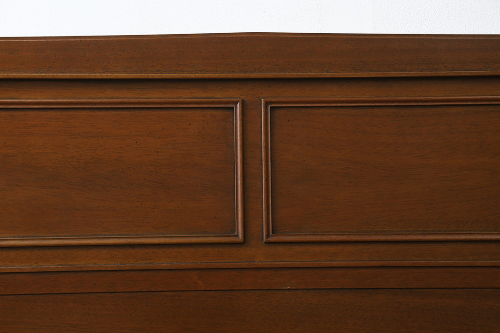 中古　DREXEL HERITAGE(ドレクセルヘリテイジ)　Triune(トライユン)　落ち着いた雰囲気づくりを叶えるベッド(セミダブル)(R-062061)