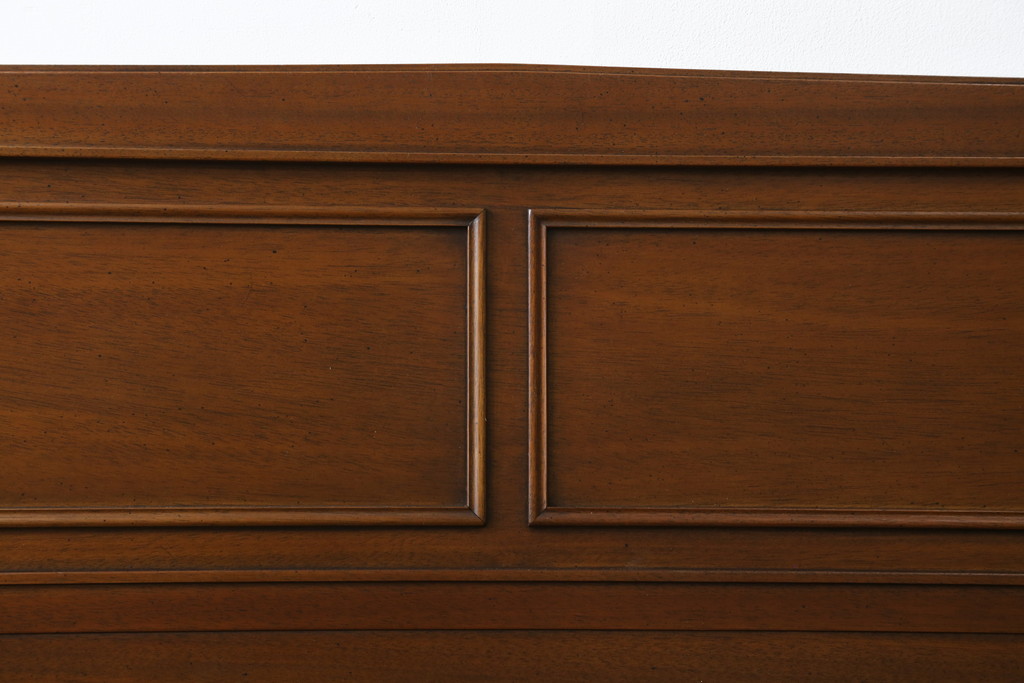 中古　DREXEL HERITAGE(ドレクセルヘリテイジ)　Triune(トライユン)　落ち着いた雰囲気づくりを叶えるベッド(セミダブル)(R-061962)
