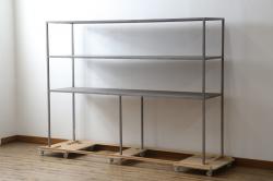 中古　ヨーロッパ　ブランド家具　特注　オーダー品!!　美しいシルエットのアイアンラック(オープンラック、シェルフ、店舗什器、飾り棚、陳列棚)(製作品約30万円)(R-079792)