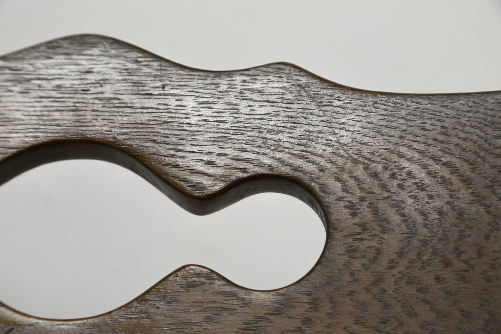 中古　横浜クラシック家具　ノックオンウッド(knockonwood)　Hand Made　オーク材　どこか懐かしい雰囲気漂うチェア2脚セット(ダイニングチェア、アームレスチェア、椅子、イス)(R-069819)