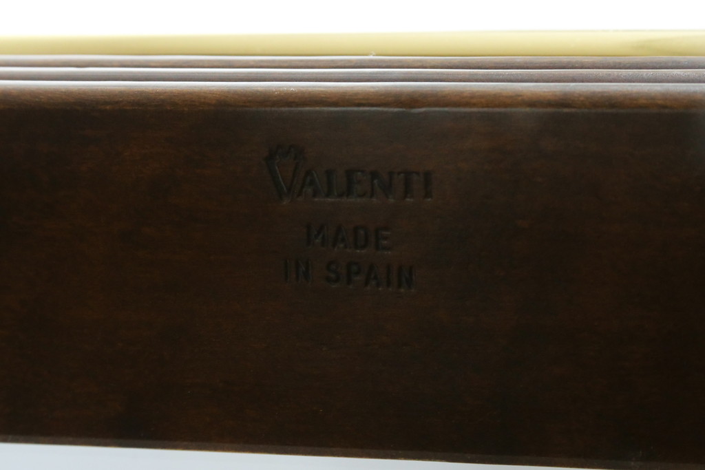 中古　美品!!　バロッサバレンティ(VARO,S.A. VALENTI)　高級感漂うガラスのダイニングテーブル(食卓、4人掛け、6人掛け、店舗什器)(定価約68万円)(R-079821)