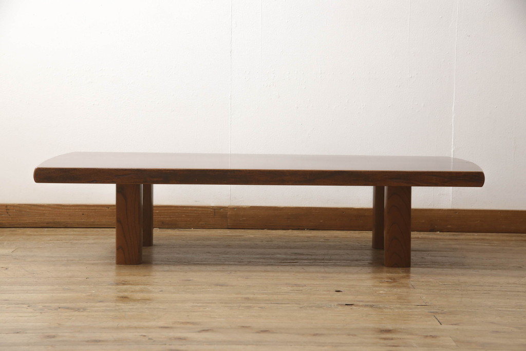 和製アンティーク　総欅(ケヤキ)材　和モダンな空間づくりに活躍する一枚板のローテーブル(座卓、センターテーブル)(R-065777)