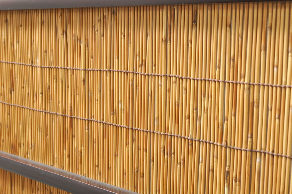 アンティーク建具　漆塗りの枠　透かし彫り入り　涼しげな和の空間を演出する夏戸4枚セット(引き戸、簾戸、簀戸、葭戸、夏障子、御簾戸、すど)(R-077447)