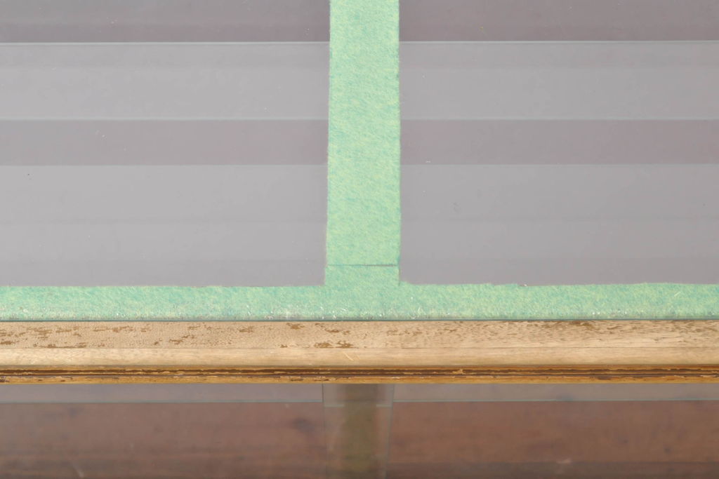 和製ビンテージ　大型　両面使い　クラシカルな雰囲気を醸し出す木枠ガラスケース(Gケース、ショーケース、キャビネット、陳列棚、飾り棚、店舗什器、ヴィンテージ)(R-060807)
