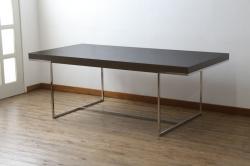 中古　美品　B&B　イタリア　Paolo Piva(パオロ・ピーヴァ)　ATHOS(アトス)　 スタイリッシュなデザインの逸品! ダイニングテーブル(4人掛け、4P、作業台)(定価約100万円)(R-055538)