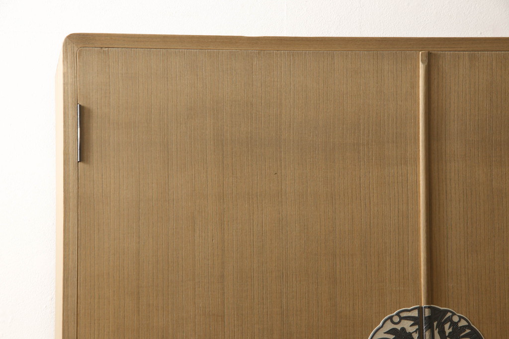 【桐箪笥(桐たんす)リメイク実例】総桐箪笥に高品質リペアを施しました。桐材本来の木目や木の色を最大限生かしたナチュラルな木地色仕上げを施しました。(並厚、桐たんす、和タンス、収納箪笥、着物箪笥)