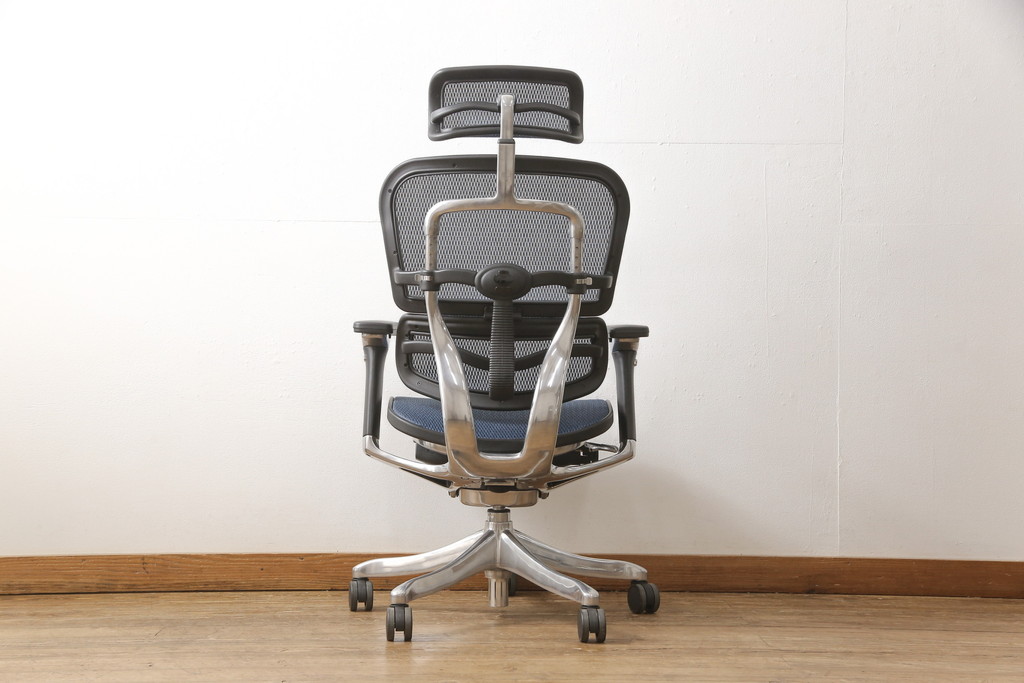 中古　美品　Ergohuman PRO(エルゴヒューマン・プロ)　メッシュ　在宅ワーク用にもおすすめ!　スタイリッシュなワークチェア(アームチェア、椅子、イス)(R-056610)