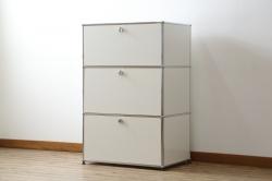 中古　USMハラー(USM Haller)　美しくシンプルなデザインが目を引くキャビネット(サイドチェスト、引き出し、店舗什器)(定価約28万円)(R-078481)