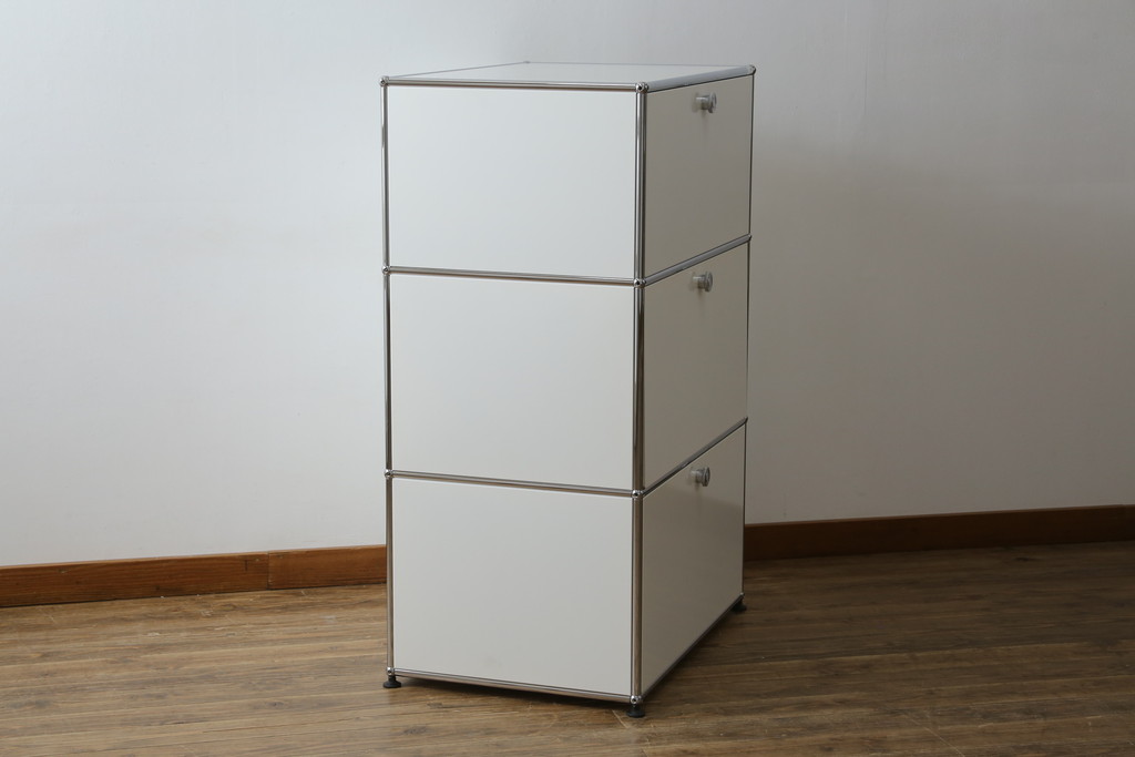 中古　USMハラー(USM Haller)　美しくシンプルなデザインが目を引くキャビネット(サイドチェスト、引き出し、店舗什器)(定価約28万円)(R-078481)