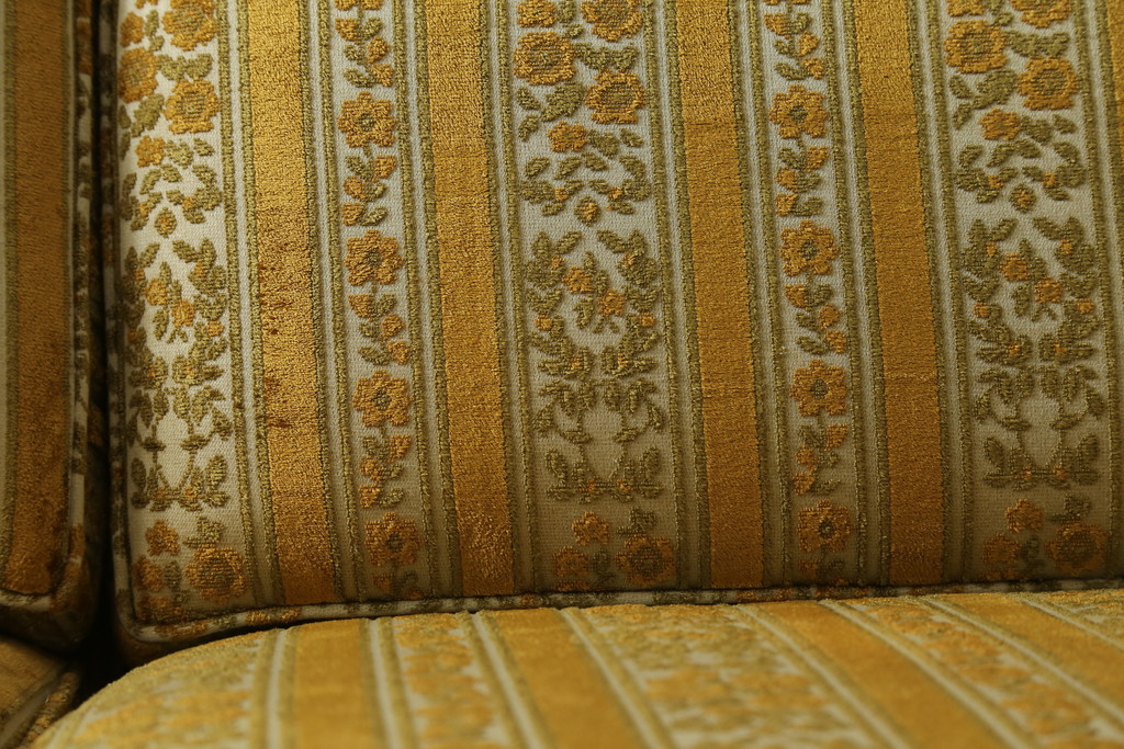 中古　DREXEL HERITAGE(ドレクセルヘリテイジ)　Upholstery(アップホルスタリー)　ホテルのようなラグジュアリーな空間演出が叶う3人掛けソファ(アームソファ、3Pソファ、三人掛け)(R-065959)