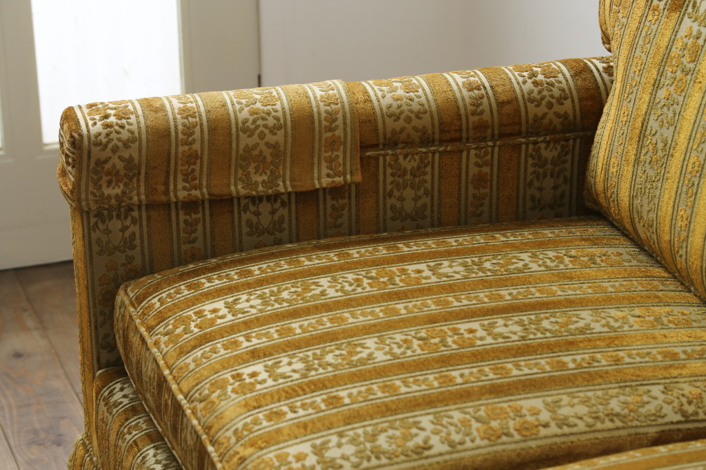 中古　DREXEL HERITAGE(ドレクセルヘリテイジ)　Upholstery(アップホルスタリー)　ホテルのようなラグジュアリーな空間演出が叶う3人掛けソファ(アームソファ、3Pソファ、三人掛け)(R-065959)