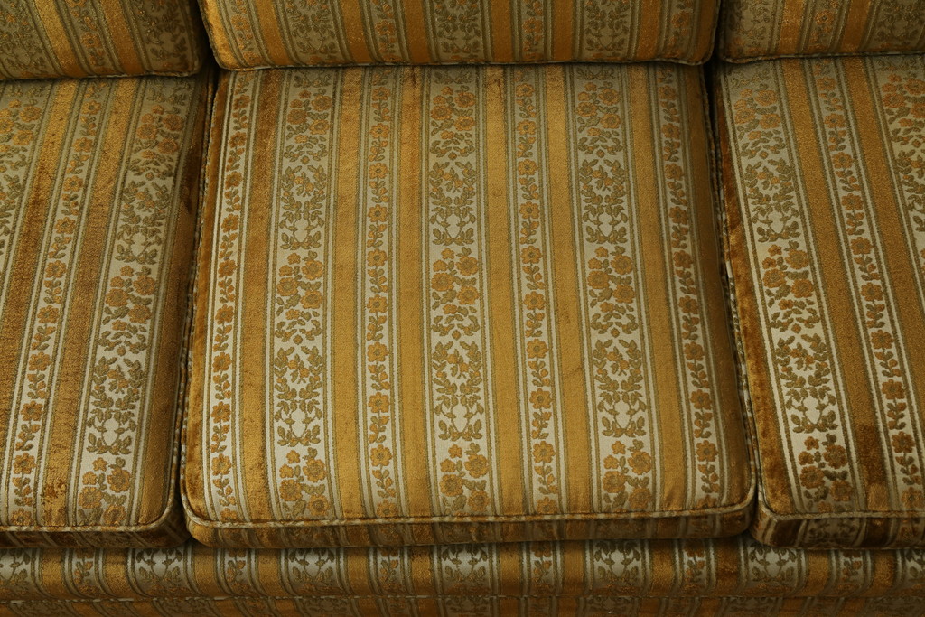 中古　DREXEL HERITAGE(ドレクセルヘリテイジ)　Upholstery(アップホルスタリー)　ホテルのようなラグジュアリーな空間演出が叶う3人掛けソファ(アームソファ、3Pソファ、三人掛け)(R-065959)