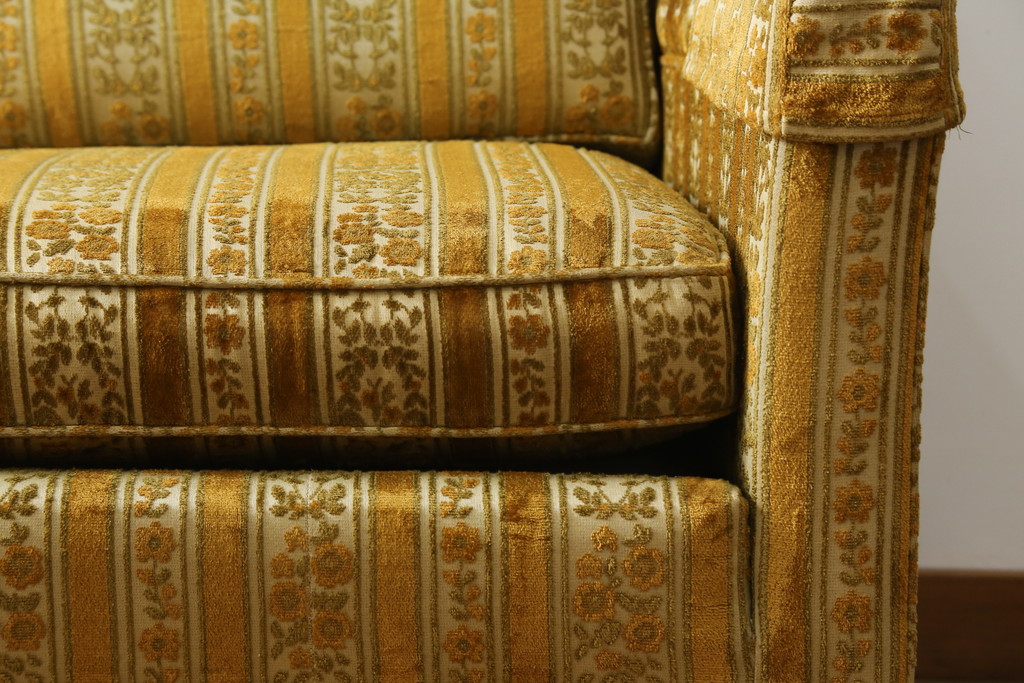 中古　DREXEL HERITAGE(ドレクセルヘリテイジ)　Upholstery(アップホルスタリー)　ホテルのようなラグジュアリーな空間演出が叶う3人掛けソファ(アームソファ、3Pソファ、三人掛け)(R-065959)