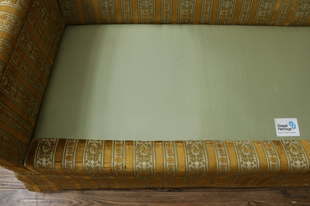 中古　DREXEL HERITAGE(ドレクセルヘリテイジ)　Upholstery(アップホルスタリー)　ホテルのようなラグジュアリーな空間演出が叶う3人掛けソファ(アームソファ、3Pソファ、三人掛け)(R-065959)