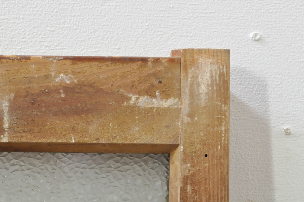 アンティーク建具　レトロな雰囲気が溢れるダイヤガラス窓2枚セット(引き戸、ガラス戸)(R-077979)