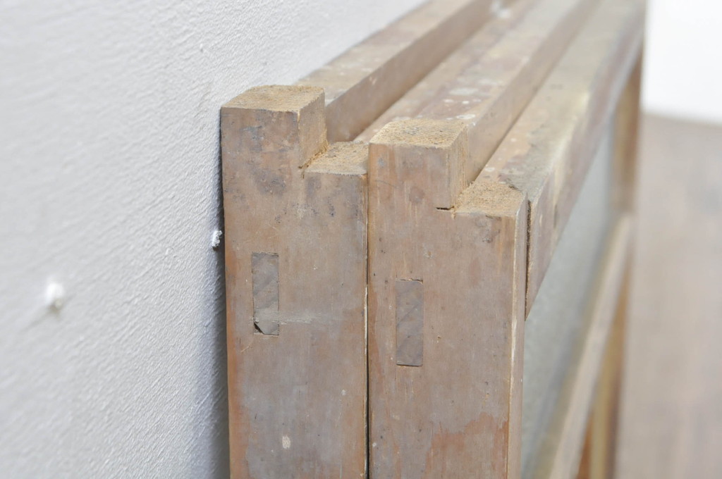 アンティーク建具　レトロな雰囲気が溢れるダイヤガラス窓2枚セット(引き戸、ガラス戸)(R-077979)
